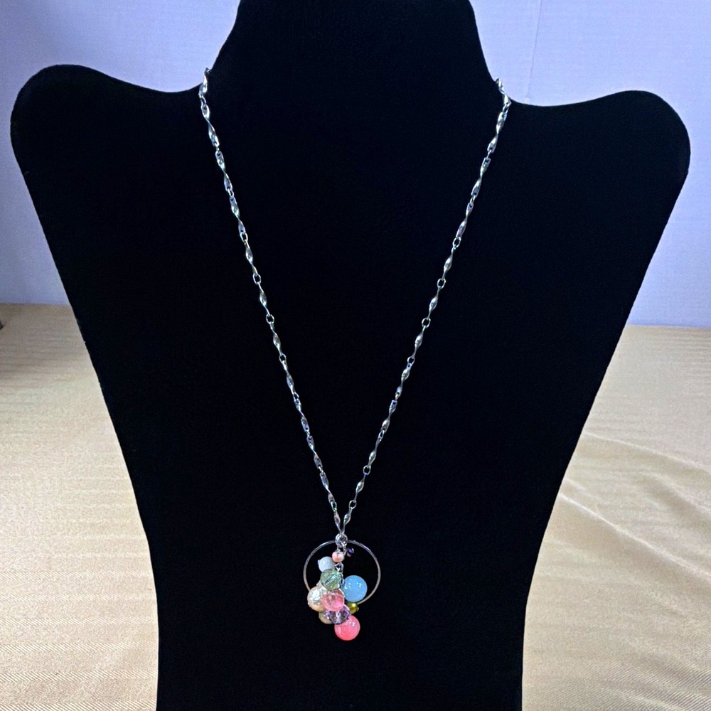 Silver Tone Oval Link Chain Necklace Round Charm Glass Bead Cluster 18 in